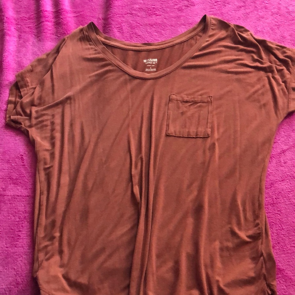 T SHIRT